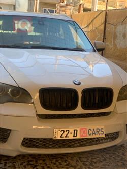 بی ئێم دەبڵیو X5